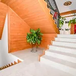Pod Tatrzanskim Niebem Закопане