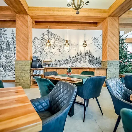 Pod Tatrzanskim Niebem Zakopane