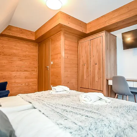 Pod Tatrzanskim Niebem