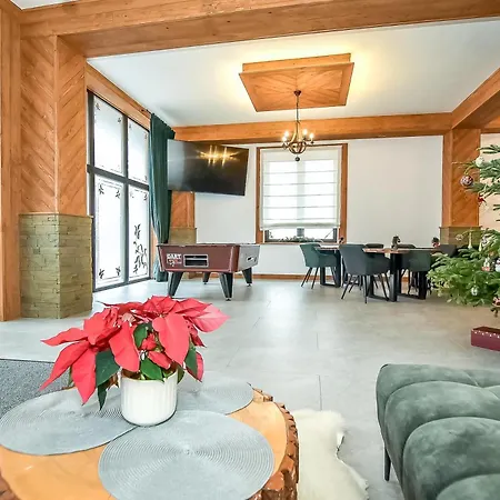 Pod Tatrzanskim Niebem