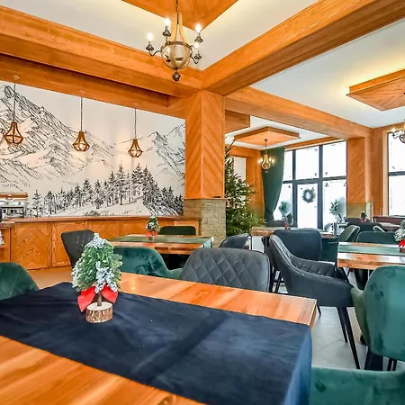 Pod Tatrzanskim Niebem 公寓 *