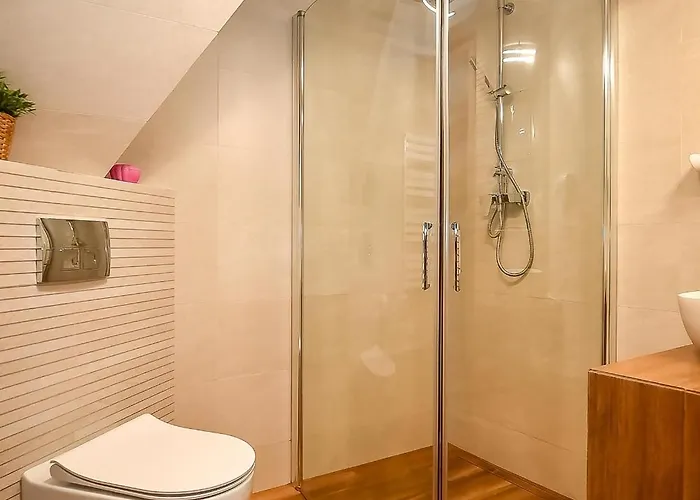 Pod Tatrzanskim Niebem *